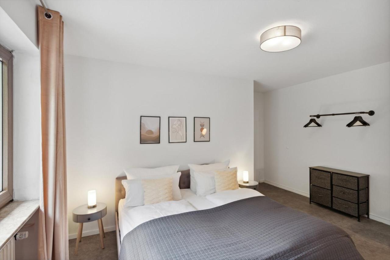 Charysma - Chillout-Loft, Wintergarten, E-Kamin, Massage-Sessel, Schlafzimmer Mit Smart-Tv, 2 Parkplaetze Hamelin Exteriör bild
