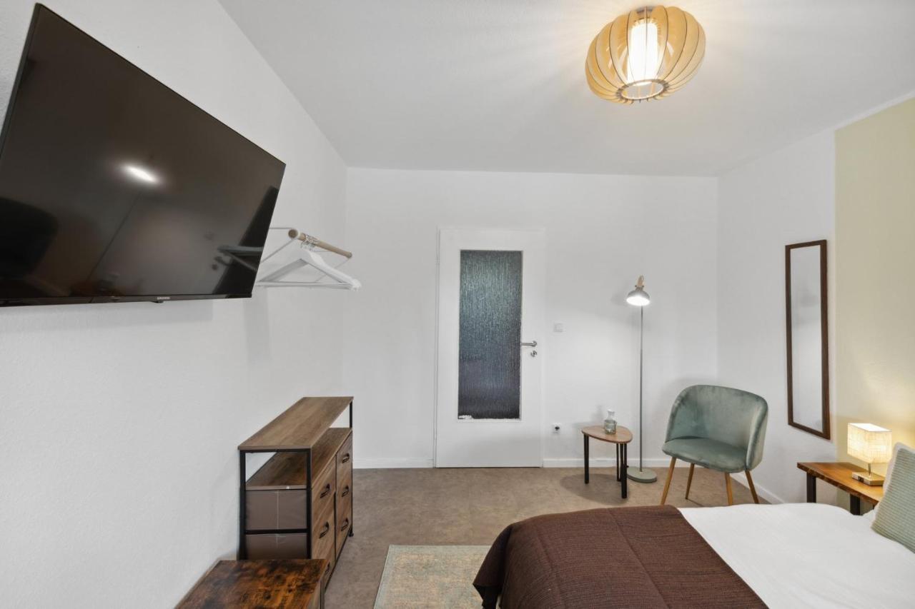 Charysma - Chillout-Loft, Wintergarten, E-Kamin, Massage-Sessel, Schlafzimmer Mit Smart-Tv, 2 Parkplaetze Hamelin Exteriör bild